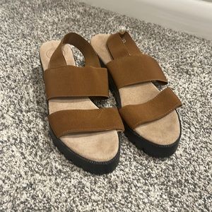 NWOB Charleston Shoe Company Sandals
